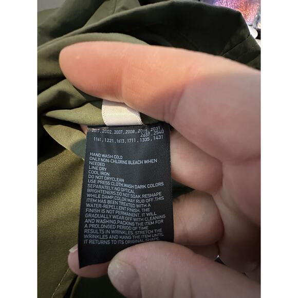 Uniqlo Large Women Button Up Green Relaxed Fit Light Jacket Midi 14-22 - Picture 7 of 10